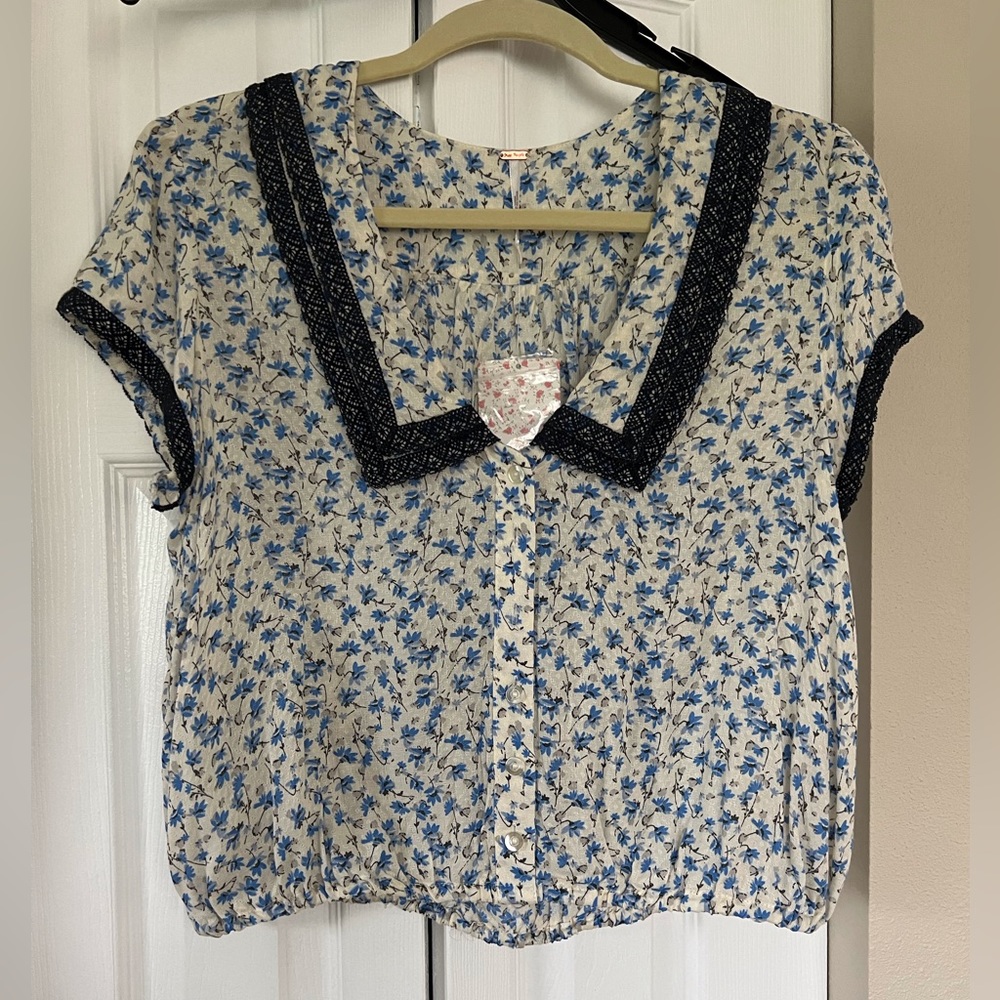 NWT FREE PEOPLE Women’s (Size S) Floral Printed Blouse
